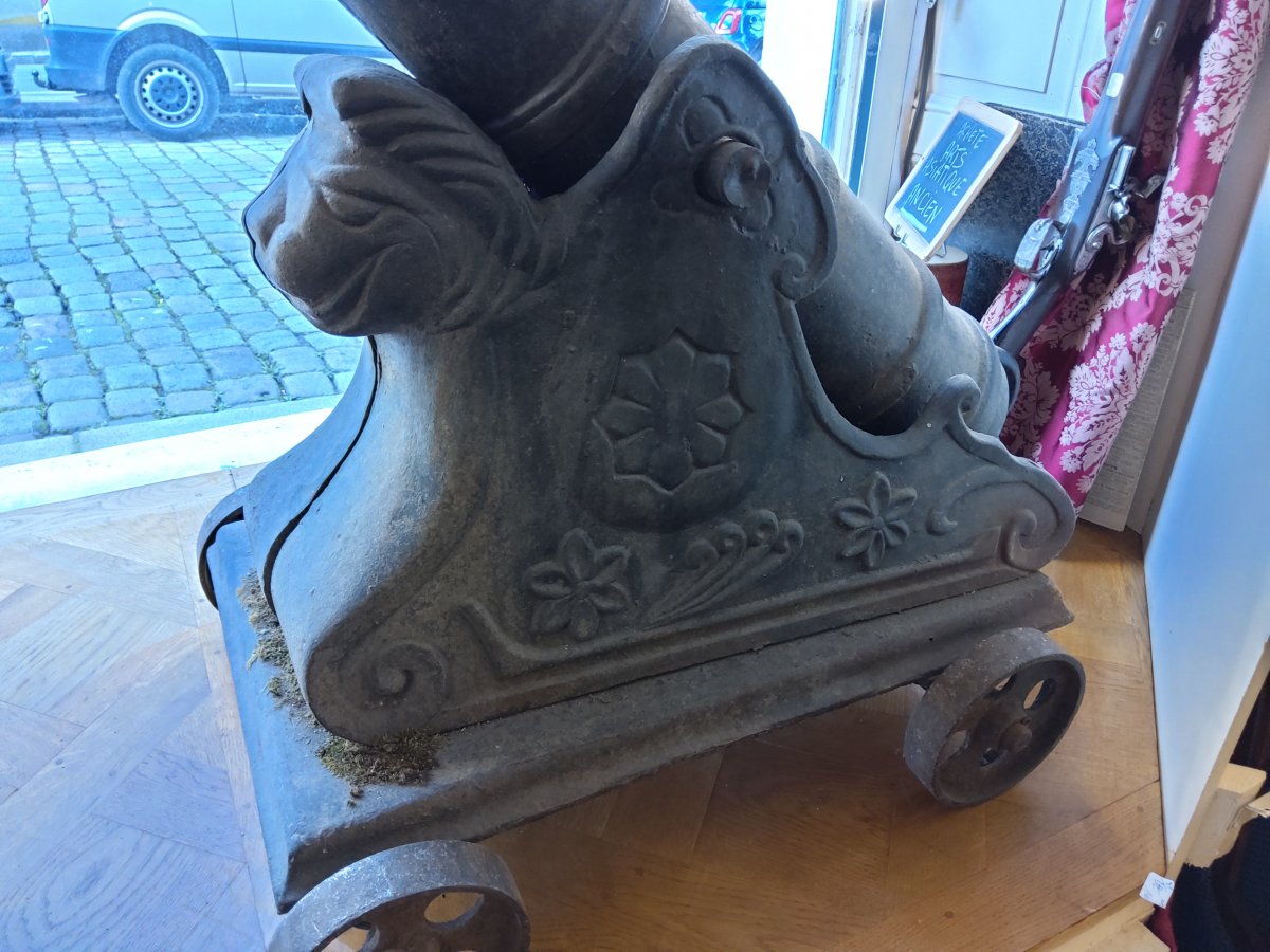Cannon Of Decoration Early Twentieth